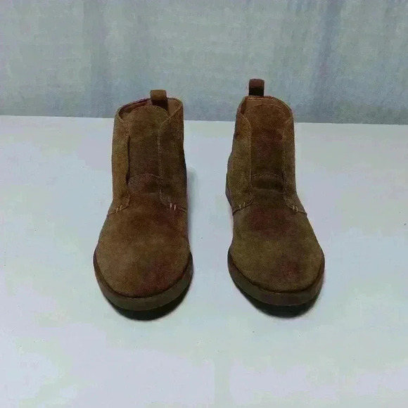 Franco Sarto Suede Leather  Pull on Ankle boots. Ladies size 7 - Picture 2 of 8